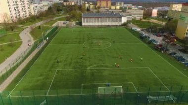 Sunny Hill Futbol Sahası Kielce Sloneczne Wzgorze Hava Görüntüsü Polonya. Yüksek kalite 4k görüntü