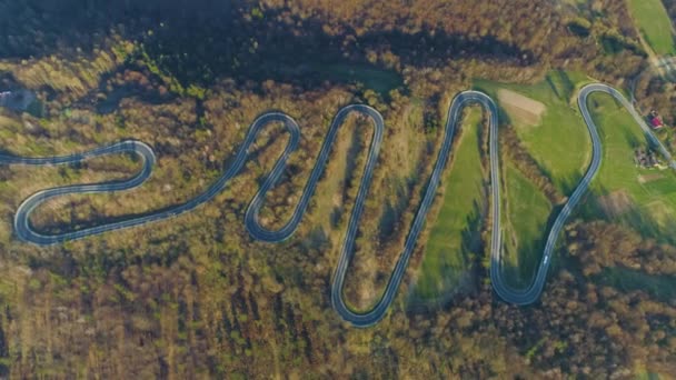 Schöne Serpentine Mountains Sanok Bieszczady Luftaufnahme Polen Hochwertiges Filmmaterial — Stockvideo