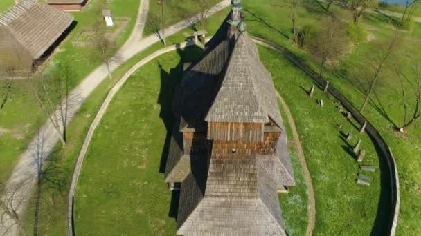 Skansen Holzkirche Sanok Luftaufnahme Polen Hochwertiges Filmmaterial — Stockvideo