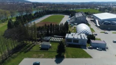 Eğlence Merkezi Arena Sanok Mosir Hava Görüntüleme Polonya. Yüksek kalite 4k görüntü