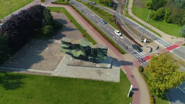 Rebirth Monument Elblag Pomnik Odrodzenia Aerial View Poland High Quality — ストック動画