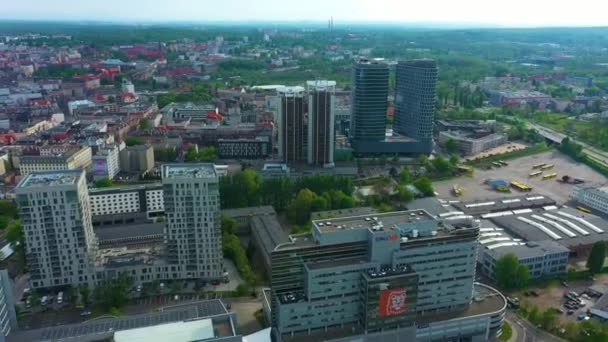 パノラマスカイスクレーパー銀行Katowice Wiezowce空中ビューポーランド 高品質4K映像 — ストック動画