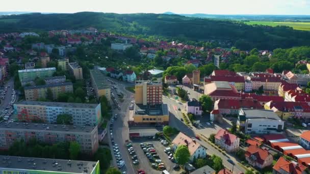 中央全景隆多Zlotoryja山脉高丽鸟瞰波兰 高质量的4K镜头 — 图库视频影像