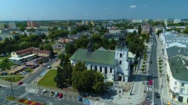 Bernardine Manastırı Trybunalski Klasztor Hava Görüntüsü Polonya. Yüksek kalite 4k görüntü