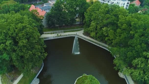 Fountain Central Park Swidnica Fontanna Aerial View Poland High Quality — ストック動画