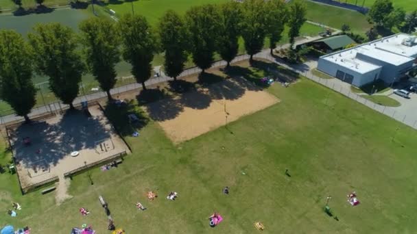 Zwembad Chrobry Glogow Basen Aerial View Polen Hoge Kwaliteit Beeldmateriaal — Stockvideo
