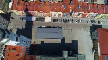 Old Town Pazar Meydanı Glogow Ratusz Rynek Hava Görüntüsü Polonya. Yüksek kalite 4k görüntü
