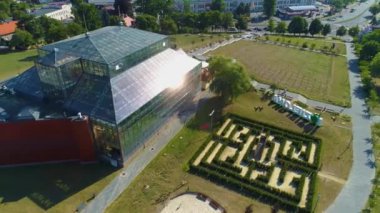 Şarap Parkı Palmiye Evi Zielona Gora Palmiarnia Hava Görünümü Polonya. Yüksek kalite 4k görüntü