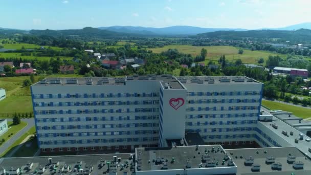 Больничный Центр Jelenia Gora Szpital Aerial View Poland Высококачественные Кадры — стоковое видео