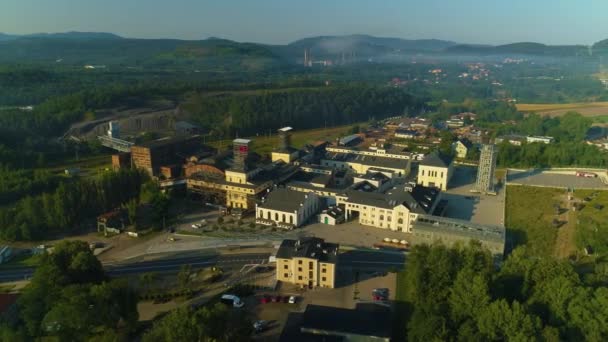 Landscape Old Coal Mine Walbrzych Stara Kopalnia Wegla Aerial View — Vídeo de Stock