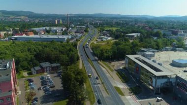 Güzel Panorama Caddesi Dağları Jelenia Gora Hava Manzarası Polonya. Yüksek kalite 4k görüntü