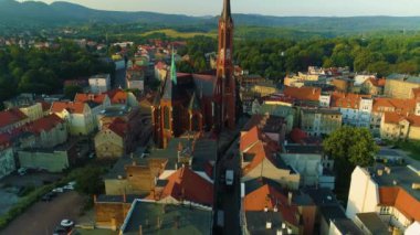 Walbrzych Kosciol Merkez Üniversite Kilisesi Hava Görüntüsü Polonya. Yüksek kalite 4k görüntü