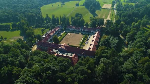 Stud Farm Zamek Ksiaz Walbrzych Stadnina Koni Aerial View Poland — Wideo stockowe
