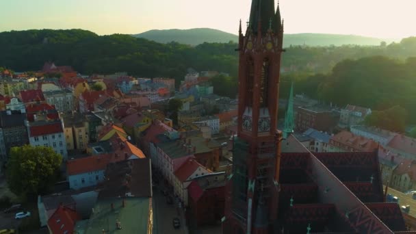 Tower Central Collegiate Church Walbrzych Kosciol Nmp Aerial View Poland — Stockvideo