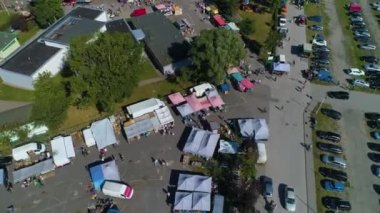 Konin Rynek Stadyumu 'ndaki Pazar Meydanı Hava Görüntüsü Polonya. Yüksek kalite 4k görüntü