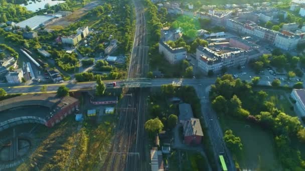 Železniční Koleje Viadukt Gniezno Tory Kolejowe Aerial View Polsko Vysoce — Stock video
