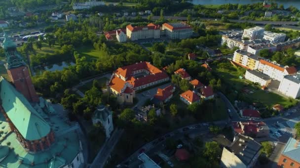 Музей Архиепархии Гнезно Музеум Kosciol Aerial View Poland Высококачественные Кадры — стоковое видео
