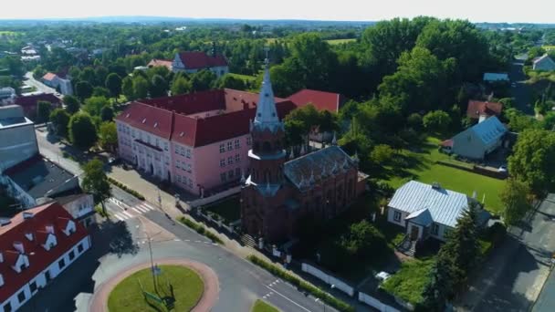 Kostel Konin Parafia Ewangelicka Aerial View Polsko Vysoce Kvalitní Záběry — Stock video