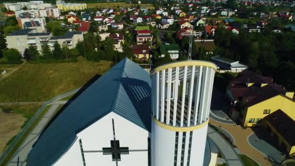 Iglesia Konin Parafia Milosierdzia Bozego Vista Aérea Polonia Imágenes Alta — Vídeos de Stock