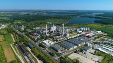 Güzel Peyzaj Enerji Santrali Konin Hava Görüntüsü Polonya. Yüksek kalite 4k görüntü