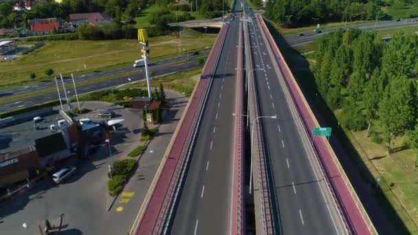 Viaduct Solidarnosci Gniezno Osiedle Jagiellonskie Flygfoto Polen Högkvalitativ Film — Stockvideo