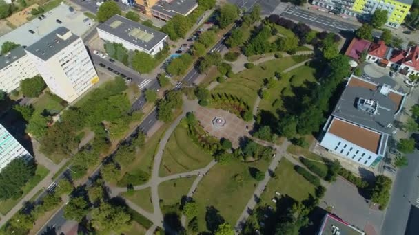 Fontanna Downtown Park Konin Aerial View Poland Кадри Високої Якості — стокове відео