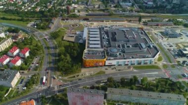 Alışveriş Merkezi Kalisz Galerisi Amber Havacılık Görünümü Polonya. Yüksek kalite 4k görüntü