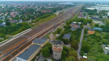 Demiryolu, Kayak Rayları Tory Kolejowe Wieza Hava Manzaralı Polonya. Yüksek kalite 4k görüntü