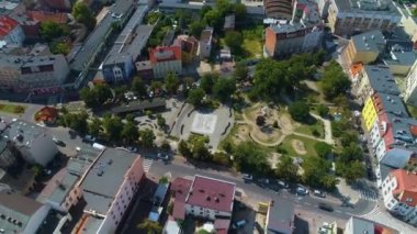 Plac Stycznia Ostrow Wielkopolski Centrum Havacılık Görünümü Polonya. Yüksek kalite 4k görüntü