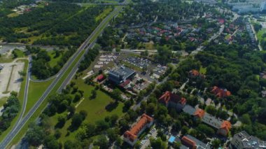 Güzel Peyzaj Konutları Lubin Krajobraz Havacılık Manzarası Polonya. Yüksek kalite 4k görüntü