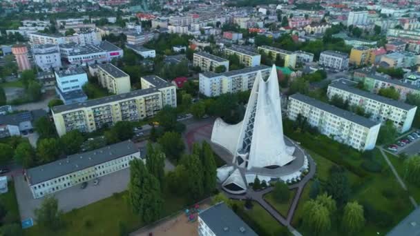 Tanrı Merhamet Kilisesi Kalisz Kosciol Milosierdzia Bozego Hava Görüntüsü Polonya — Stok video