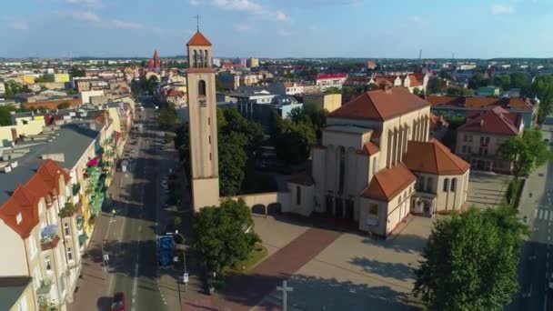 Chiesa Ostrow Wielkopolski Kosciol Padewskiego Veduta Aerea Polonia Filmati Alta — Video Stock