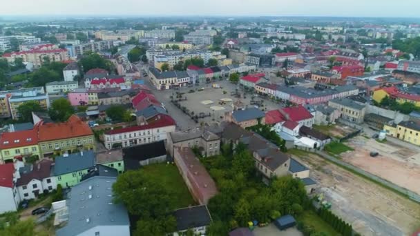 旧市街市場広場Skierniewice Stare Miasto Rynk空撮ポーランド 高品質4K映像 — ストック動画