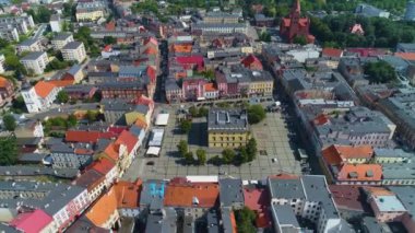 Old Town Market Ostrow Wielkopolski Ratusz Rynek Havacılık Polonya. Yüksek kalite 4k görüntü