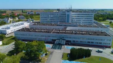 Manzara Hastanesi Kan Bağışı Inowroclaw Szpital Hava Görüntülü Polonya. Yüksek kalite 4k görüntü