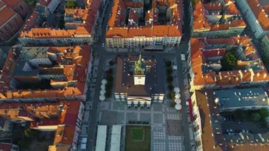 Yukarı Aşağı Kalisz Ratusz Kasabası Miasto Rynek Hava Görüntüsü Polonya. Yüksek kalite 4k görüntü