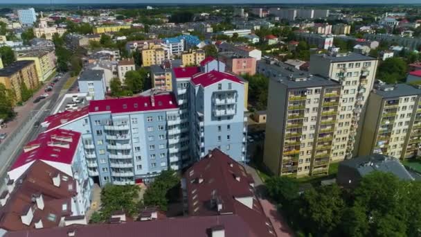 Польском Городке Блоки Килиньски Идут Воздушные Просмотры Высококачественные Кадры — стоковое видео