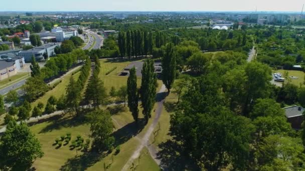 Schöne Skatepark Inowroclaw Luftaufnahme Polen Hochwertiges Filmmaterial — Stockvideo