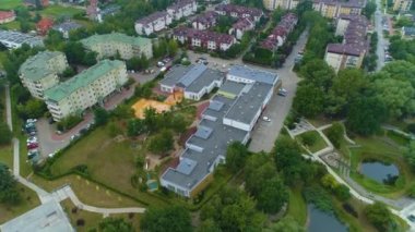 Pond Park Zwirowisko Pruszkow Stadyumu Hava Görüntüsü Polonya. Yüksek kalite 4k görüntü