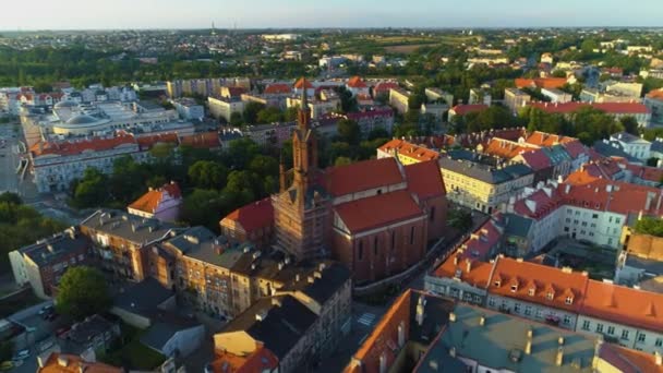 Güzel Eski Şehir Kilisesi Kalisz Miasto Hava Manzarası Polonya Bakıyor — Stok video