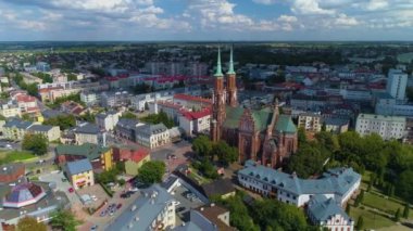 Peyzaj Katedrali Siedlce Katedra Maryi Panny Aerial View Poland. Yüksek kalite 4k görüntü