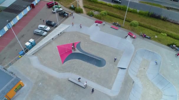 Modern Skatepark Piaseczno Aerial View Poland 고품질 — 비디오