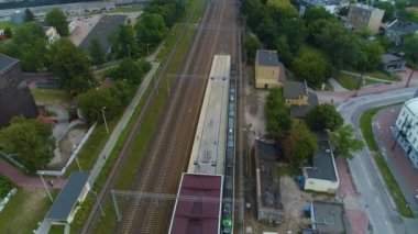 Pruszkow Tren İstasyonu Dworzec Kolejowy Hava Görüntülü Polonya. Yüksek kalite 4k görüntü