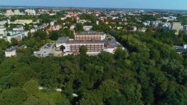 Daireler Otel Inowroclaw Spa Havacılık Manzarası Polonya. Yüksek kalite 4k görüntü