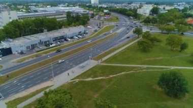 Kavşak Armii Krajowej Okulickiego Piaseczno Skrzyzowanie Hava Görüntüsü Polonya. Yüksek kalite 4k görüntü