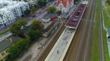 Pruszkow Tren İstasyonu Dworzec Kolejowy Hava Görüntülü Polonya. Yüksek kalite 4k görüntü