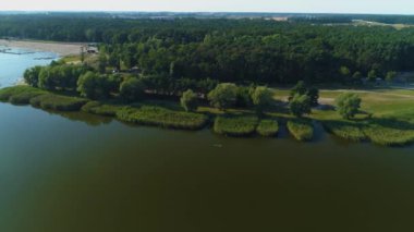 Pond Piaski Szczygliczka Ostrow Wielkopolski Hava Görüntüsü Polonya. Yüksek kalite 4k görüntü