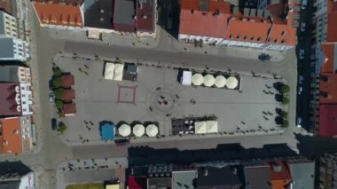 Eski Kent Pazar Meydanı Inowroclaw, Miasto Rynek Hava Görüntüsü Polonya. Yüksek kalite 4k görüntü