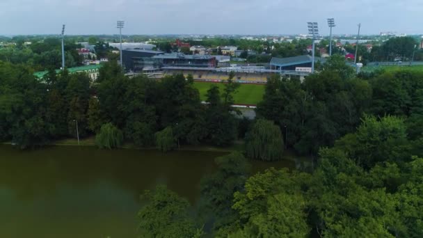 Estádio Znicz Pruszkow Stadion Aerial View Poland Imagens Alta Qualidade — Vídeo de Stock