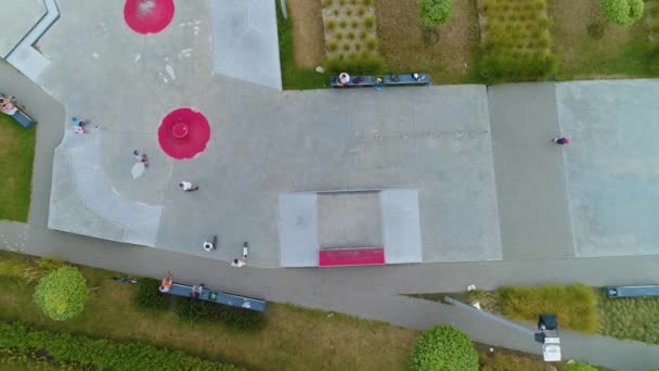 Top Modern Skatepark Piaseczno Aerial View Poland Кадри Високої Якості — стокове відео